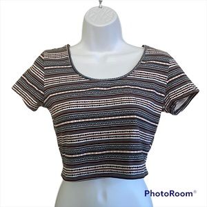Forever 21 Women’s Striped Cropped T Shirt